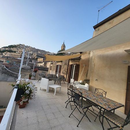 Casa Mavi Limite Delle Due Matrici Vila Modica Exterior foto