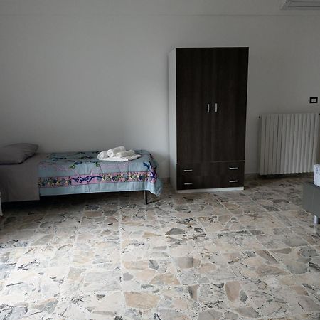 Casa Mavi Limite Delle Due Matrici Vila Modica Exterior foto