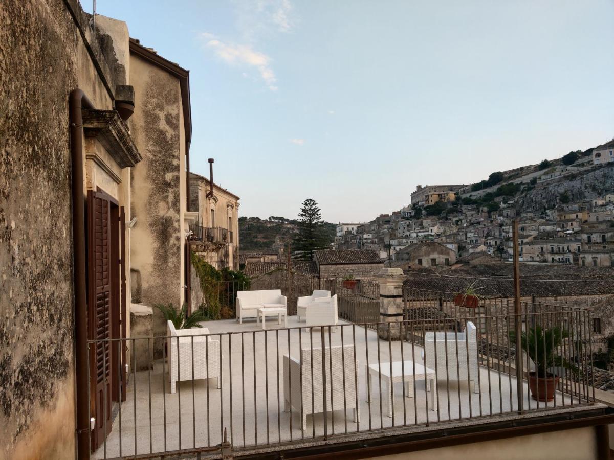 Casa Mavi Limite Delle Due Matrici Vila Modica Exterior foto