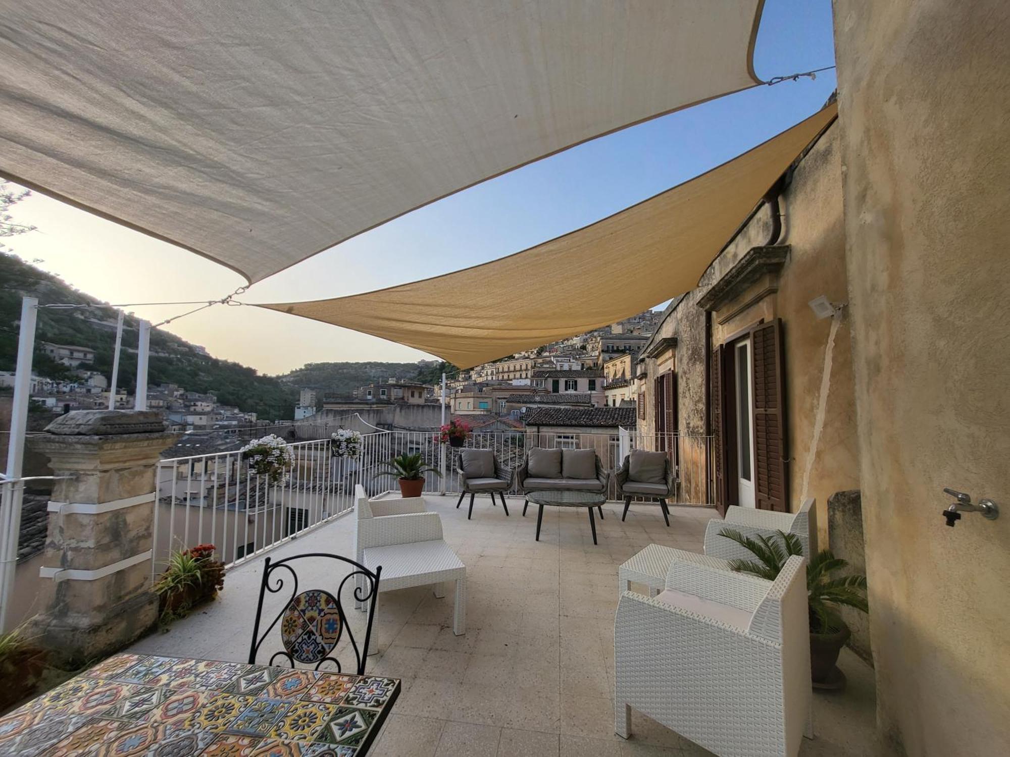 Casa Mavi Limite Delle Due Matrici Vila Modica Exterior foto
