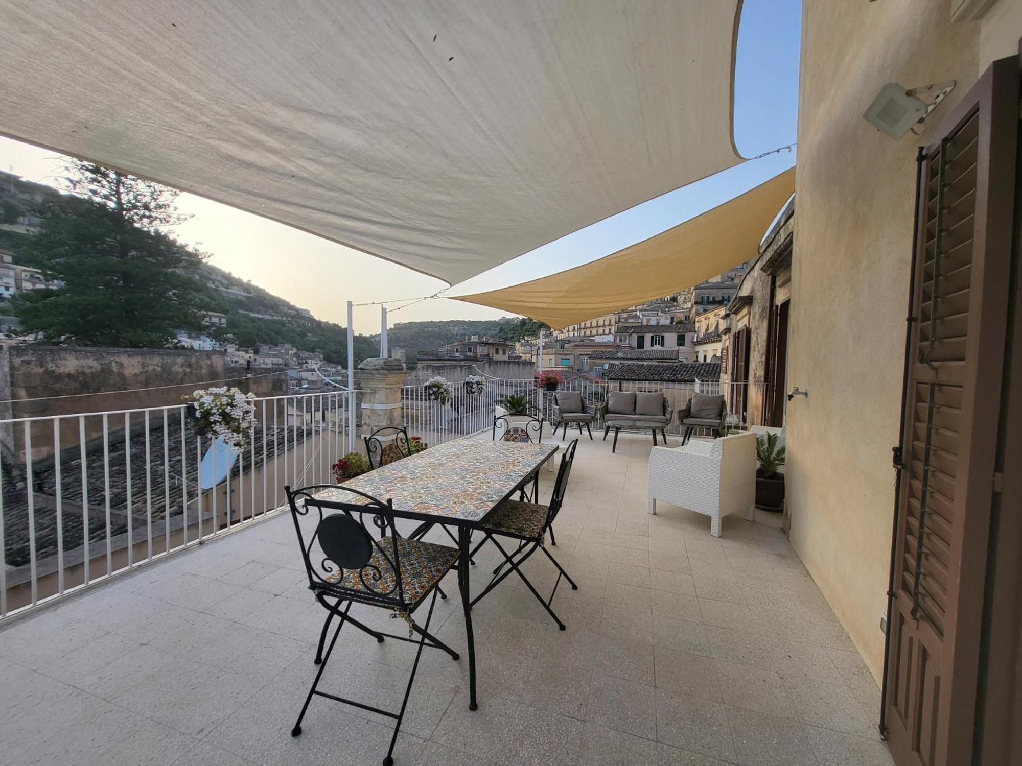 Casa Mavi Limite Delle Due Matrici Vila Modica Exterior foto