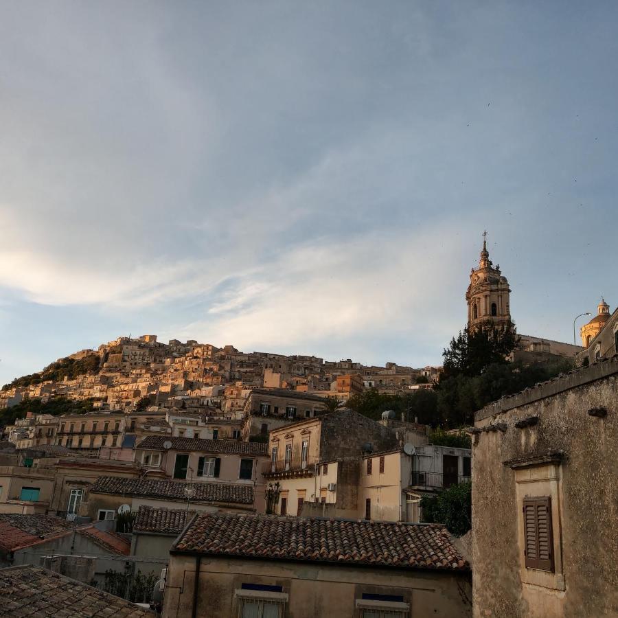 Casa Mavi Limite Delle Due Matrici Vila Modica Exterior foto